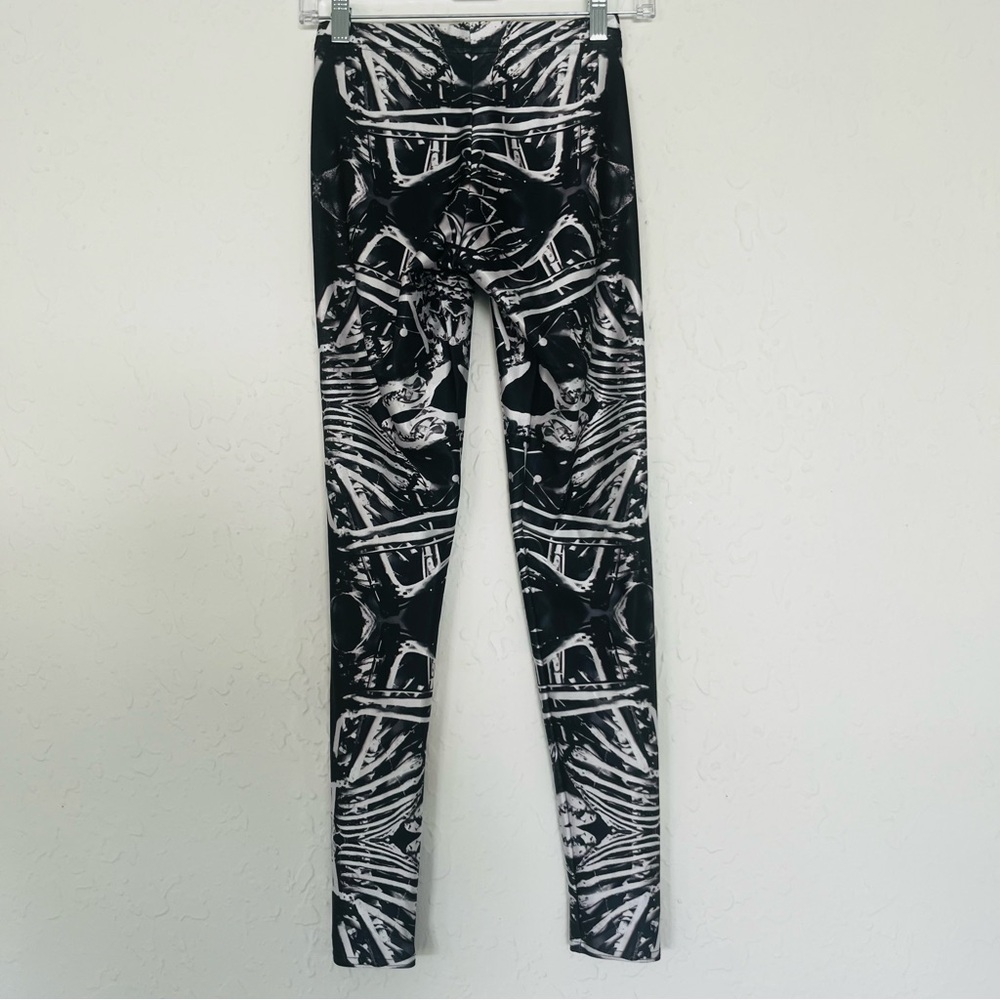 BLACKMILK RARE Bone Machine Goth Abstract Halloween Leggings - Picture 5 of 8